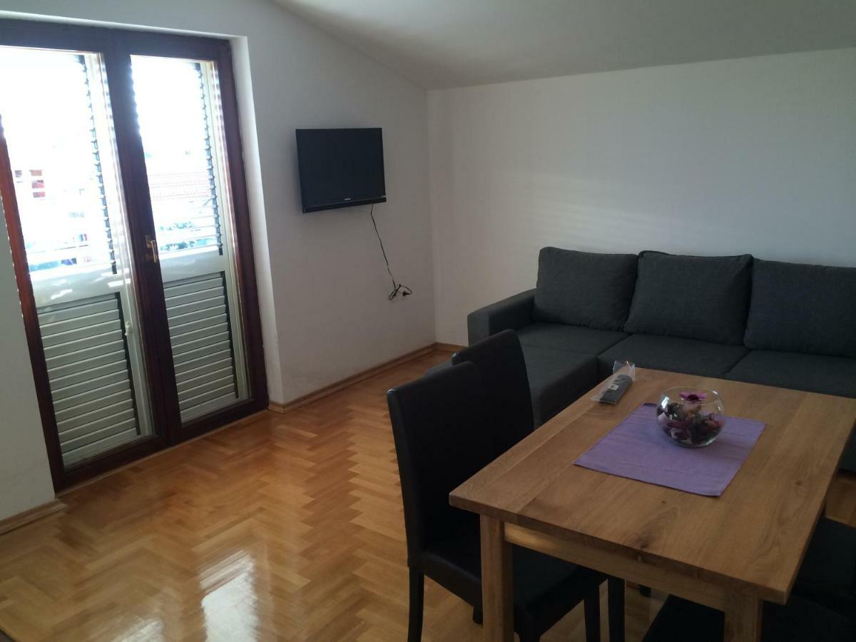 Apartments Antonija Sukošan المظهر الخارجي الصورة