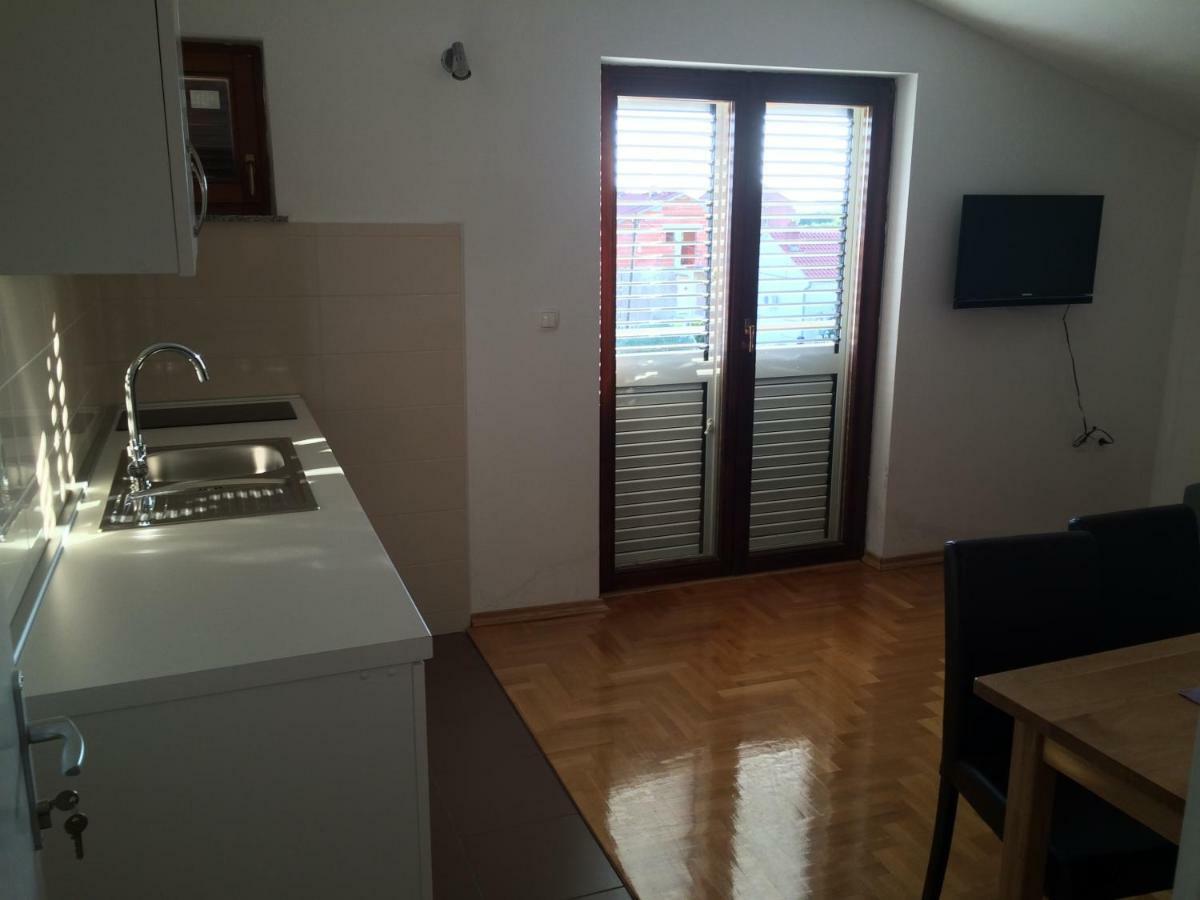 Apartments Antonija Sukošan المظهر الخارجي الصورة