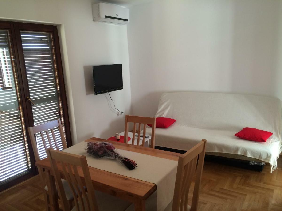 Apartments Antonija Sukošan المظهر الخارجي الصورة