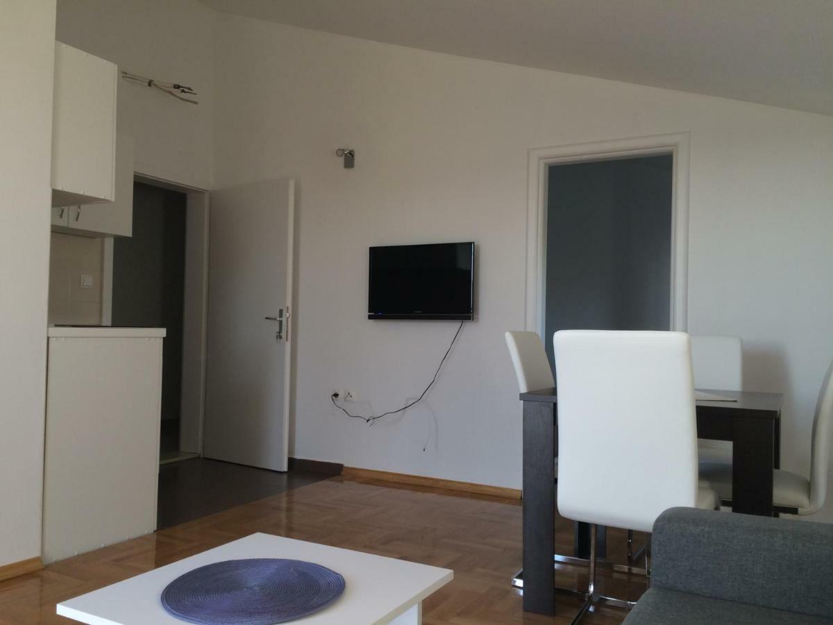 Apartments Antonija Sukošan المظهر الخارجي الصورة